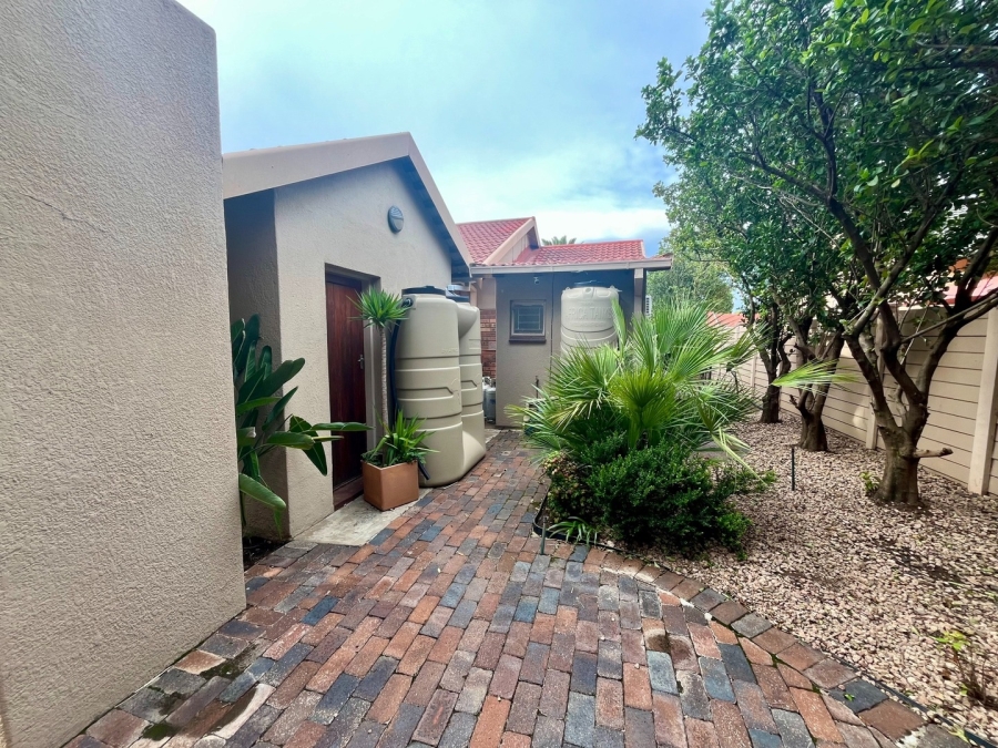 3 Bedroom Property for Sale in La Hoff North West